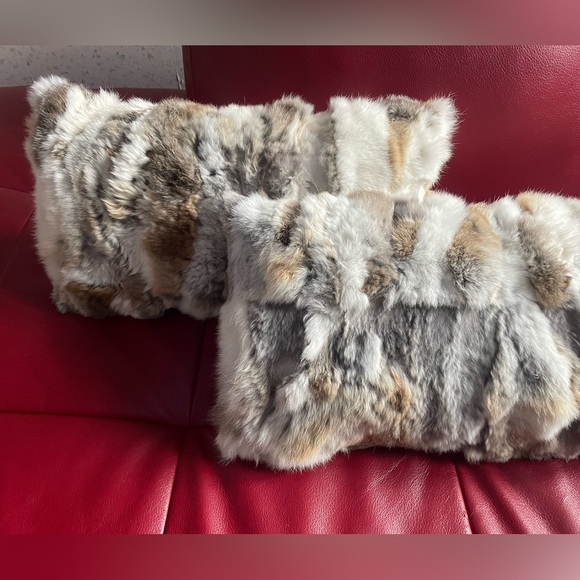 Rabbit decorative pillows - Picture 1 of 4